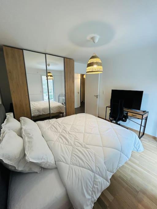 Appartement L'hermine Terrasse Et Parking, 500 Concarneau